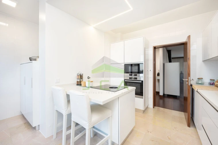 Apartamento T4 para Venda em Marrazes e Barosa Foto 10