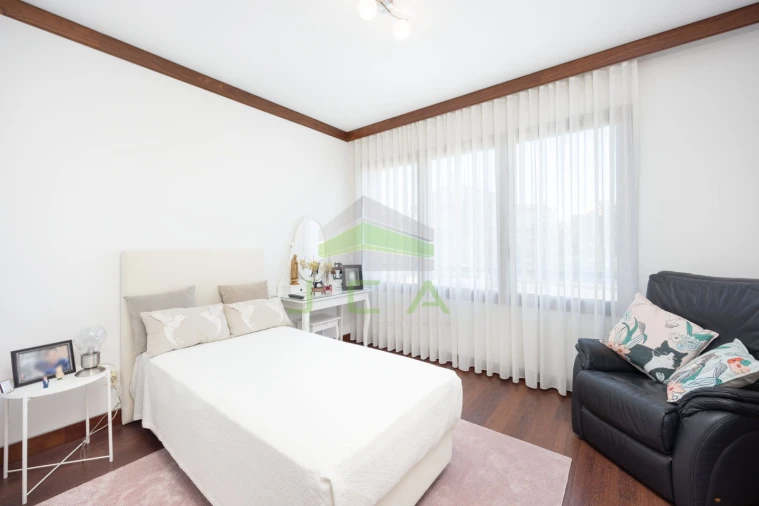 Apartamento T4 para Venda em Marrazes e Barosa Foto 23
