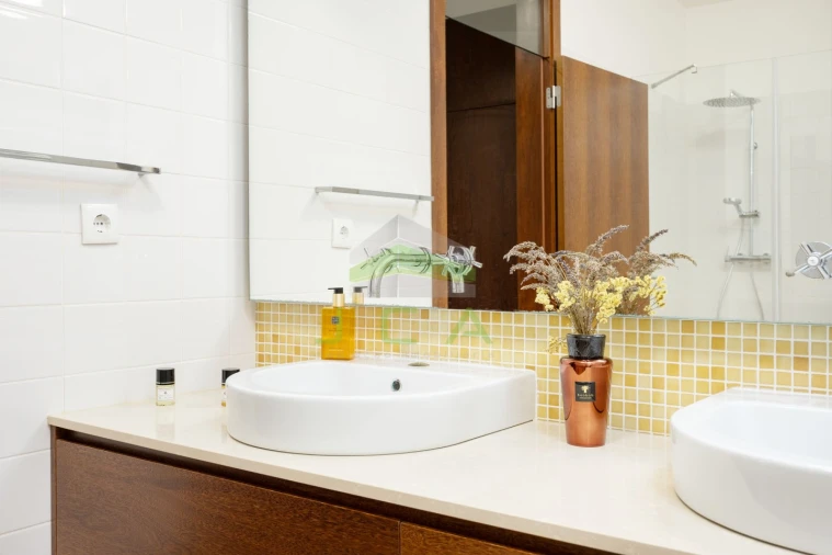 Apartamento T4 para Venda em Marrazes e Barosa Foto 27