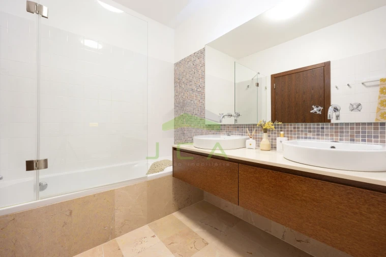 Apartamento T4 para Venda em Marrazes e Barosa Foto 29