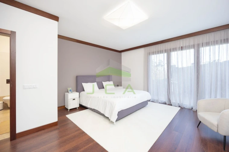 Apartamento T4 para Venda em Marrazes e Barosa Foto 31