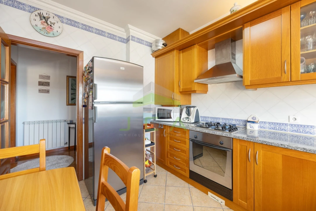 Apartamento T2 para Venda em Marrazes e Barosa Foto 5