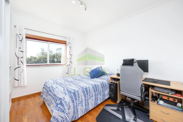 Apartamento T2 para Venda em Marrazes e Barosa Foto 15