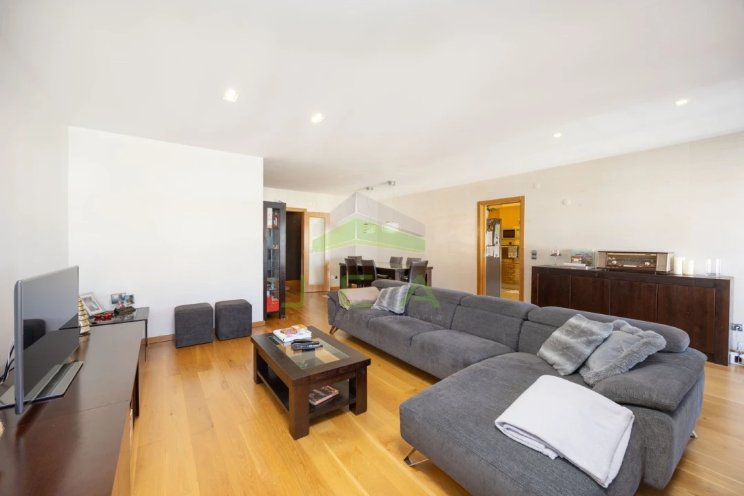 Apartamento T4 para Venda em Leiria, Pousos, Barreira e Cortes Foto 7