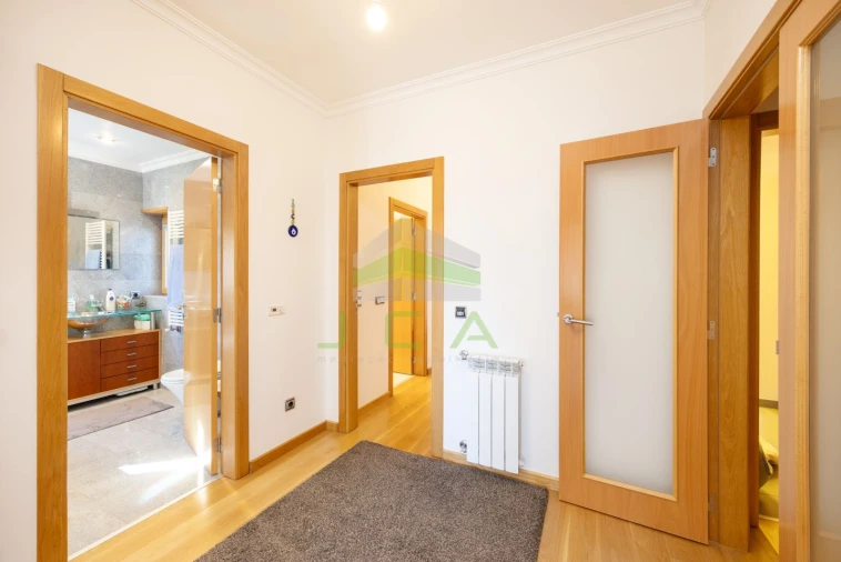 Apartamento T4 para Venda em Leiria, Pousos, Barreira e Cortes Foto 17