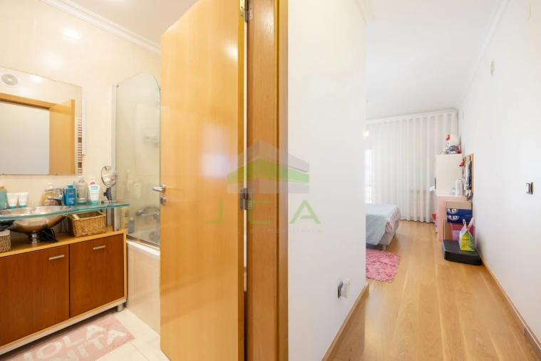 Apartamento T4 para Venda em Leiria, Pousos, Barreira e Cortes Foto 29