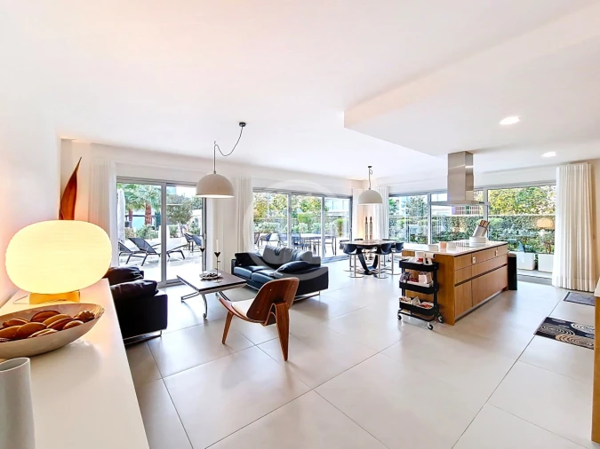 Apartamento T3 para Venda em Albufeira e Olhos de Água Foto 2