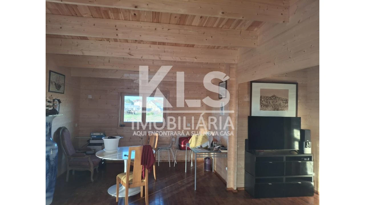 Moradia T2 para Venda em Lavos Foto 19