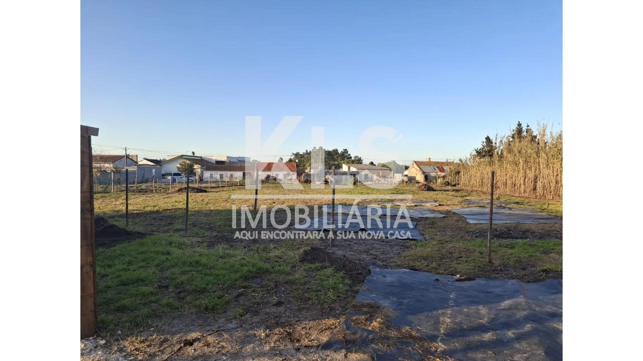 Moradia T2 para Venda em Lavos Foto 21