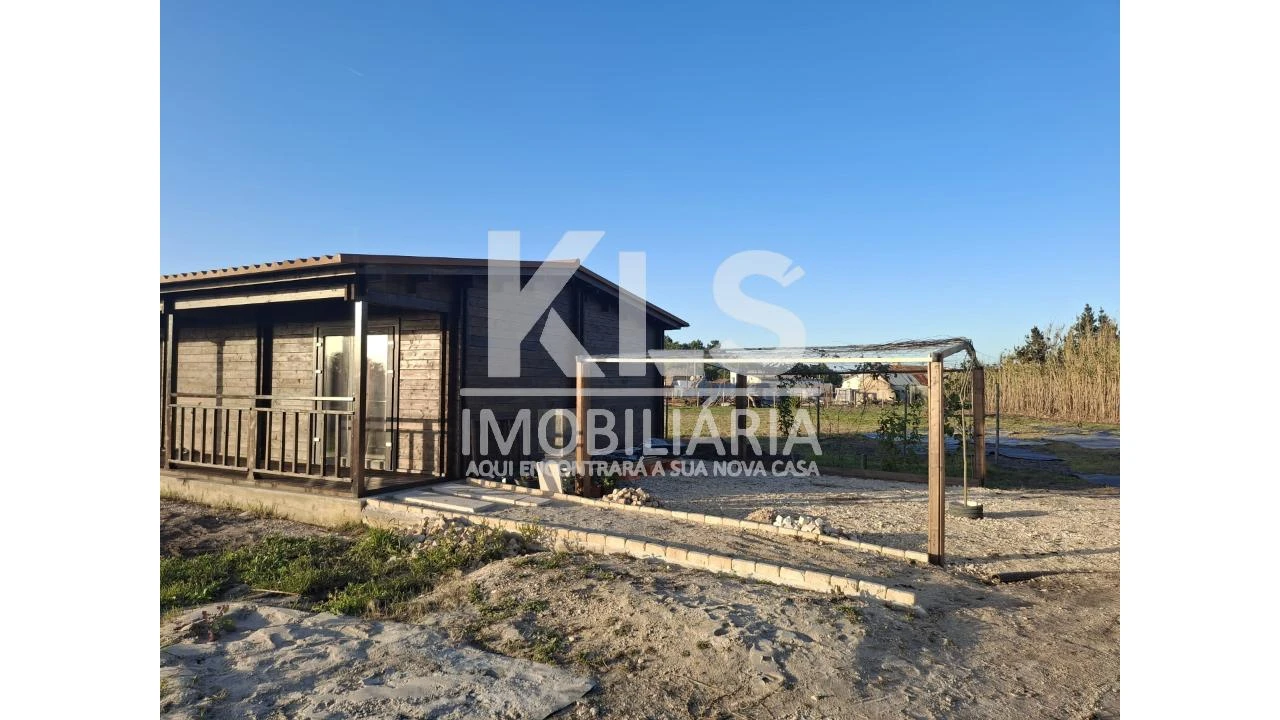 Moradia T2 para Venda em Lavos Foto 13