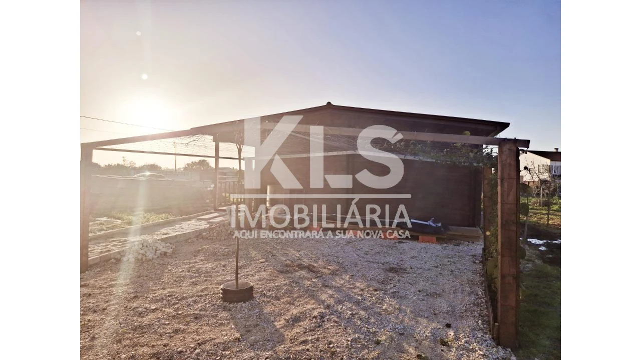 Moradia T2 para Venda em Lavos Foto 14