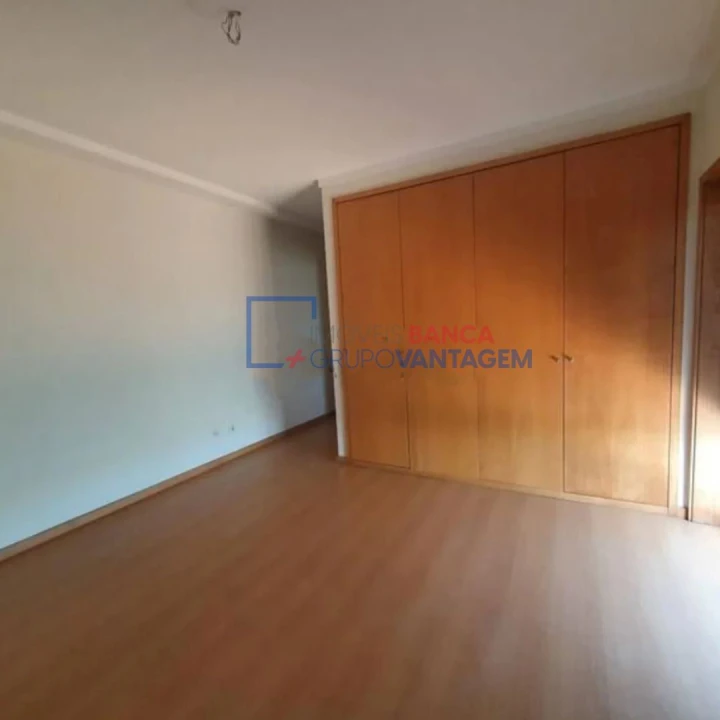 Apartamento T2 para Venda em Ermesinde Foto 10