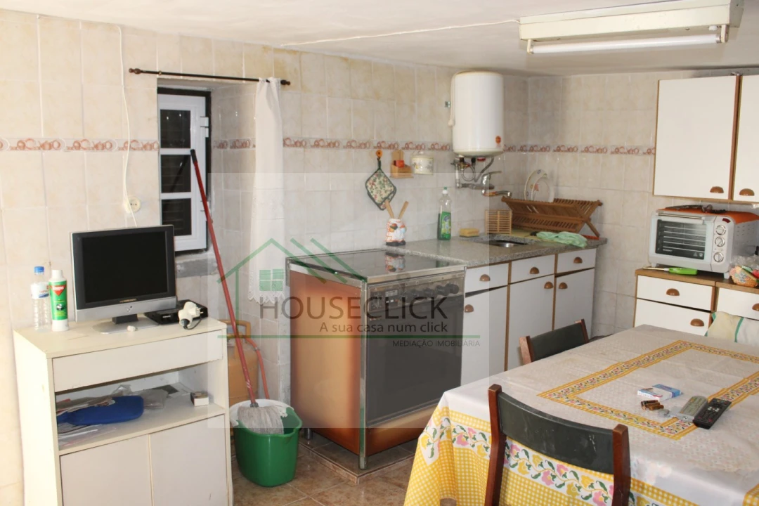 Moradia T2 para Venda em Idanha-A-Nova e Alcafozes Foto 3