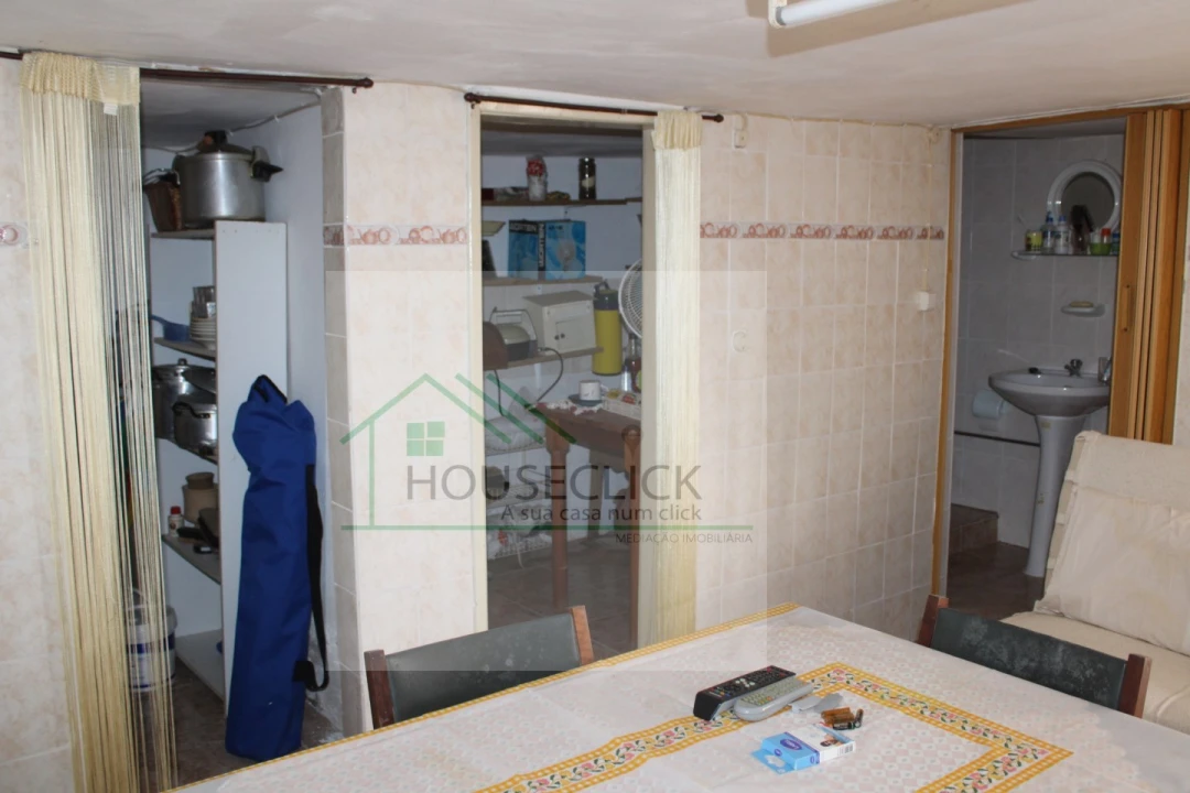 Moradia T2 para Venda em Idanha-A-Nova e Alcafozes Foto 5