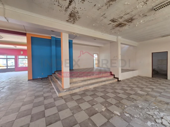 Loja para Venda em Nelas Foto 14