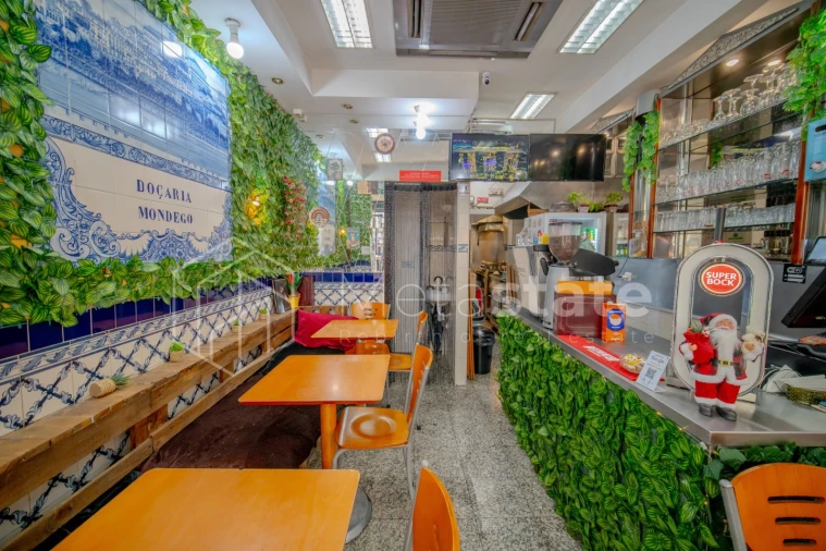 Negócio para Cedência de Quotas em Areeiro Foto 6