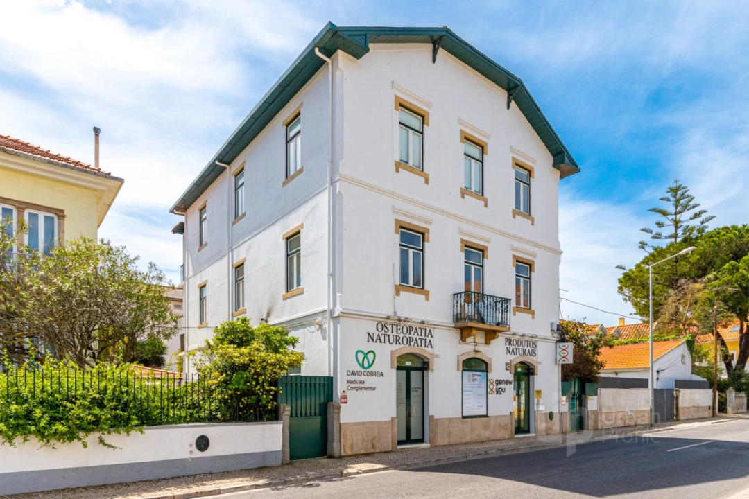 Moradia T17 para Venda em Cascais e Estoril Foto 1