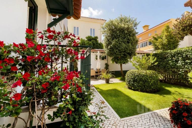 Moradia T17 para Venda em Cascais e Estoril Foto 30