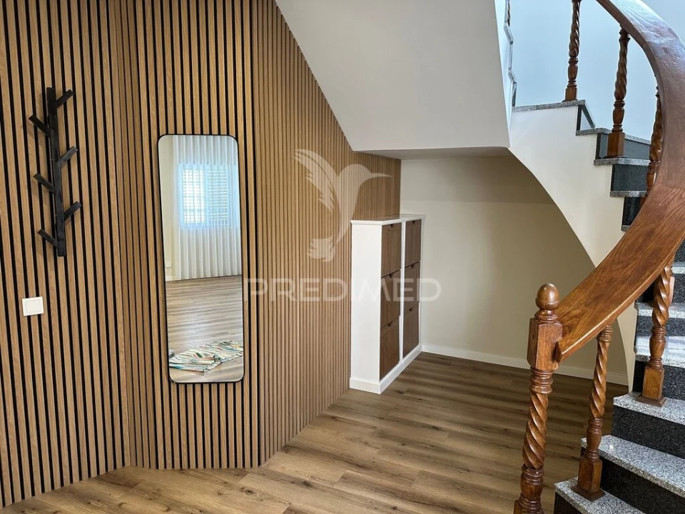 Moradia T4 para Venda em Fernao Ferro Foto 12