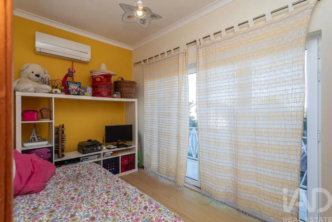 Moradia T5 para Venda em Azeitão (São Lourenço e São Simão) Foto 30