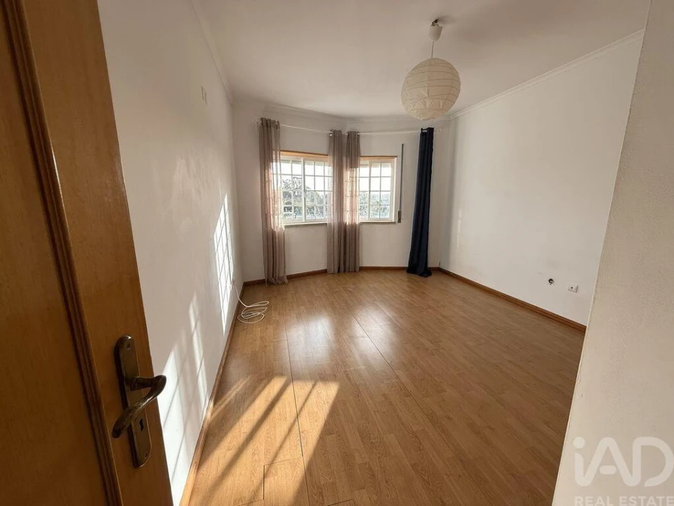 Apartamento T2 para Venda em Fernao Ferro Foto 19