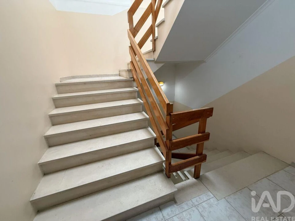 Apartamento T2 para Venda em Fernao Ferro Foto 25