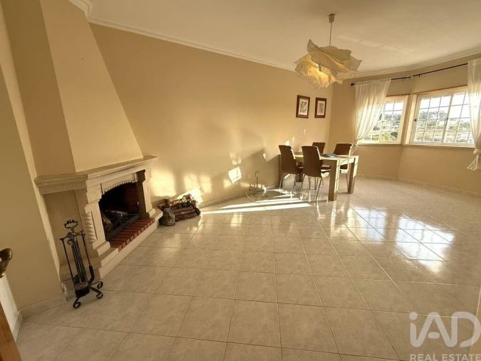 Apartamento T2 para Venda em Fernao Ferro Foto 5