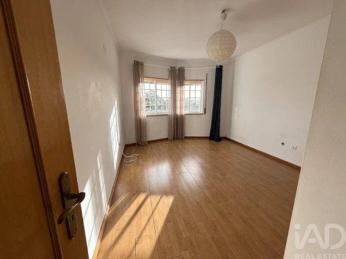 Apartamento T2 para Venda em Fernao Ferro Foto 19