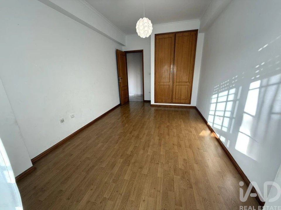 Apartamento T2 para Venda em Fernao Ferro Foto 14