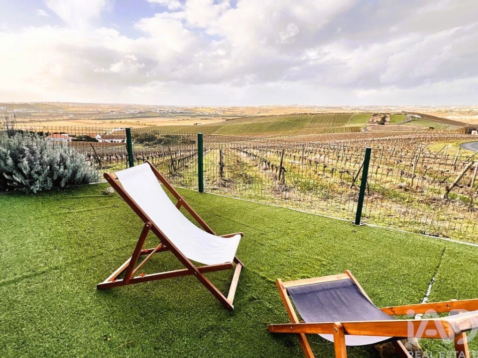 Moradia T2 para Venda em Ventosa Foto 8