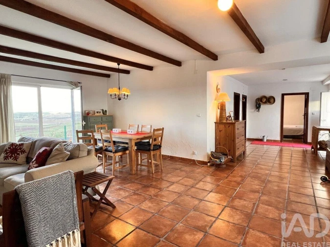 Moradia T2 para Venda em Ventosa Foto 2