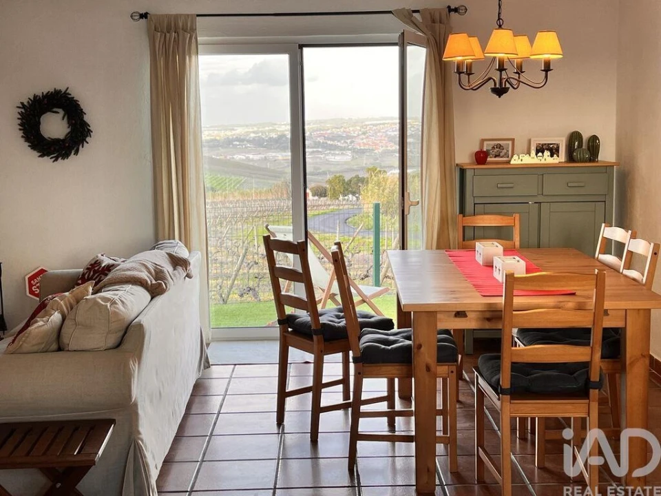 Moradia T2 para Venda em Ventosa Foto 5