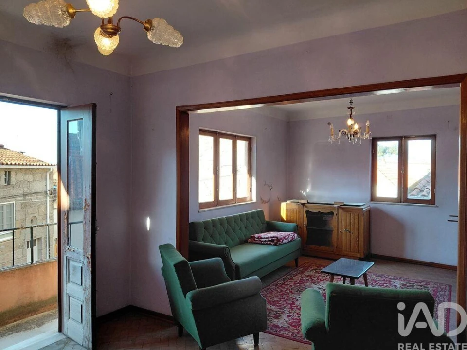 Moradia T4 para Venda em Aldeia de São Francisco de Assis Foto 2