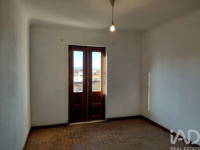 Moradia T4 para Venda em Aldeia de São Francisco de Assis Foto 6