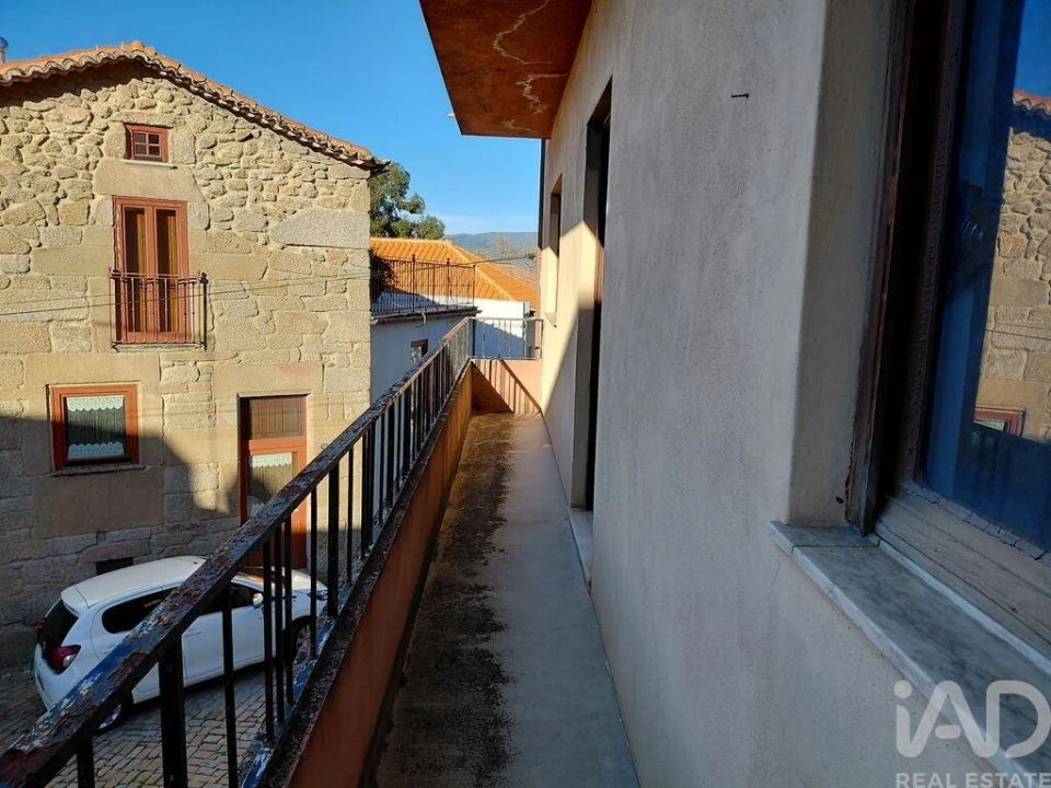 Moradia T4 para Venda em Aldeia de São Francisco de Assis Foto 14