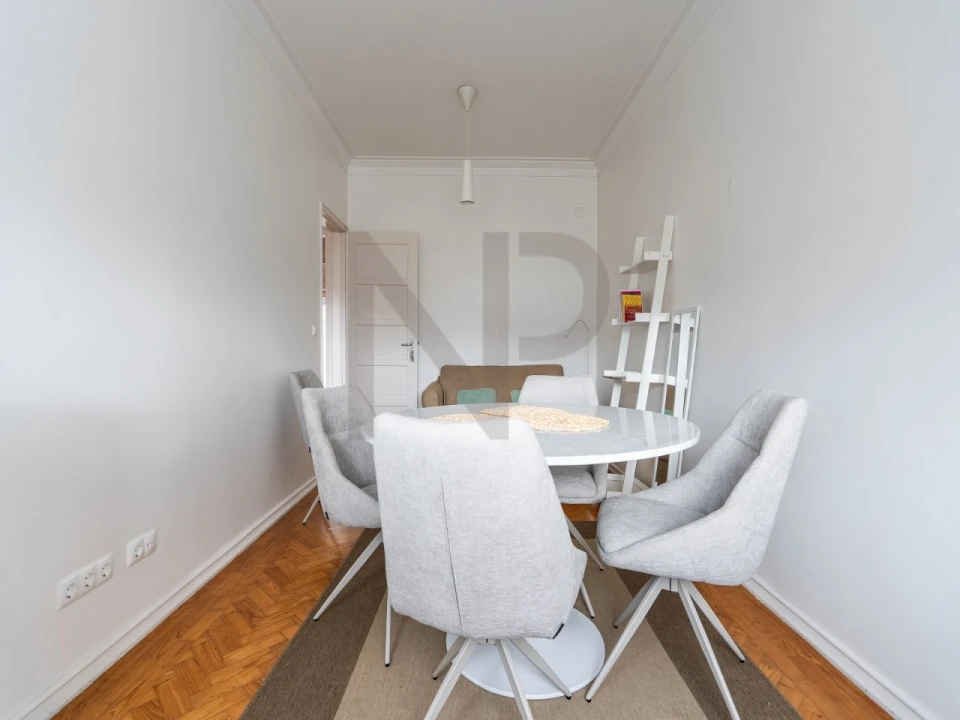 Apartamento T2 para Arrendamento em São Vicente Foto 6