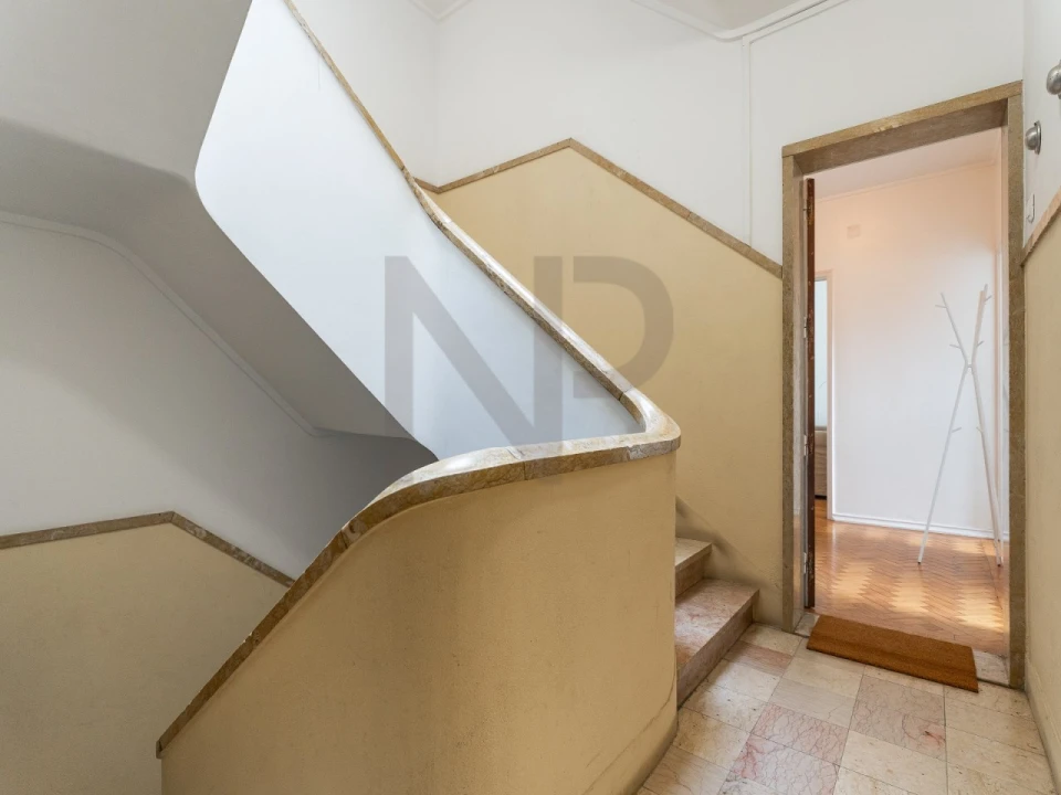 Apartamento T2 para Arrendamento em São Vicente Foto 15