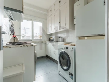 Apartamento T2 para Arrendamento em São Vicente