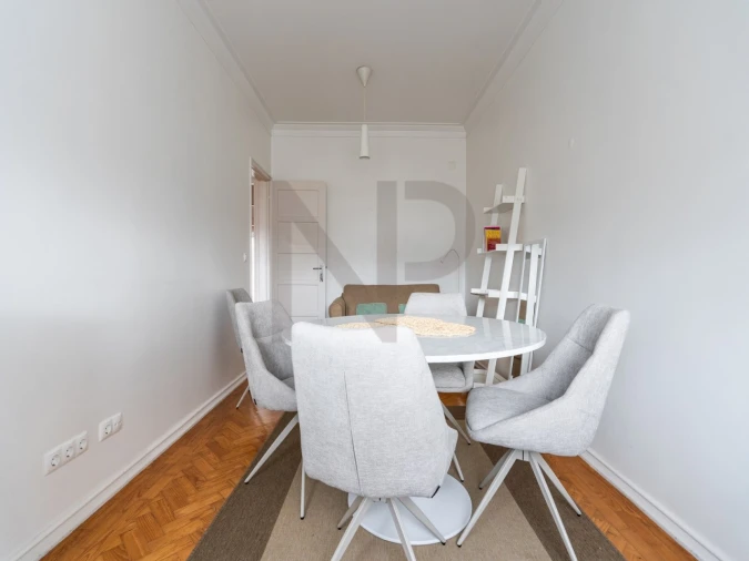 Apartamento T2 para Arrendamento em São Vicente Foto 6