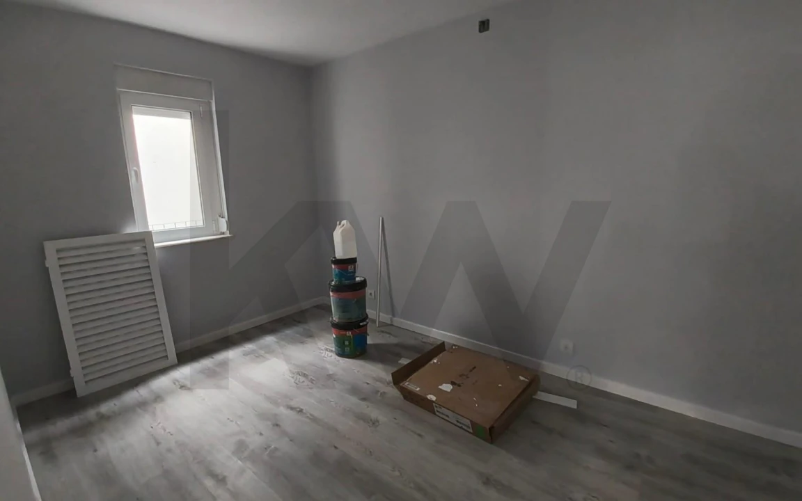 Apartamento T2 para Venda em Algés, Linda-A-Velha e Cruz Quebrada-Dafundo Foto 6