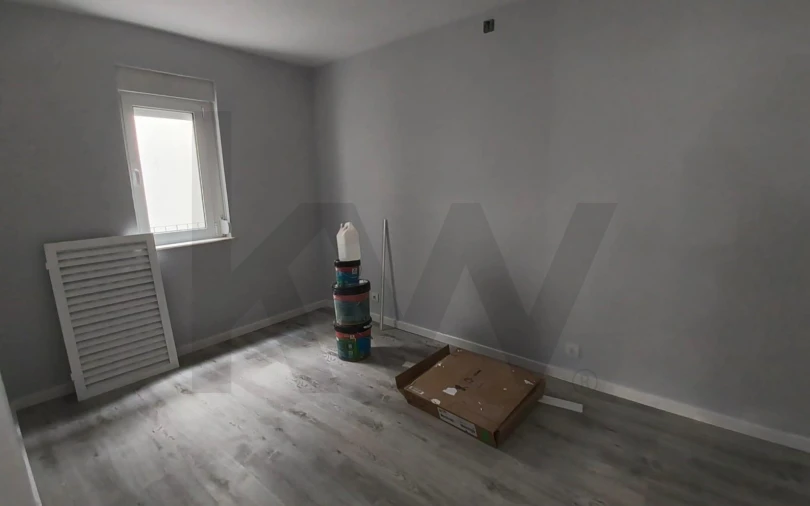 Apartamento T2 para Venda em Algés, Linda-A-Velha e Cruz Quebrada-Dafundo Foto 6