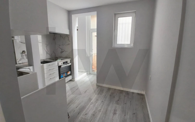 Apartamento T2 para Venda em Algés, Linda-A-Velha e Cruz Quebrada-Dafundo Foto 3