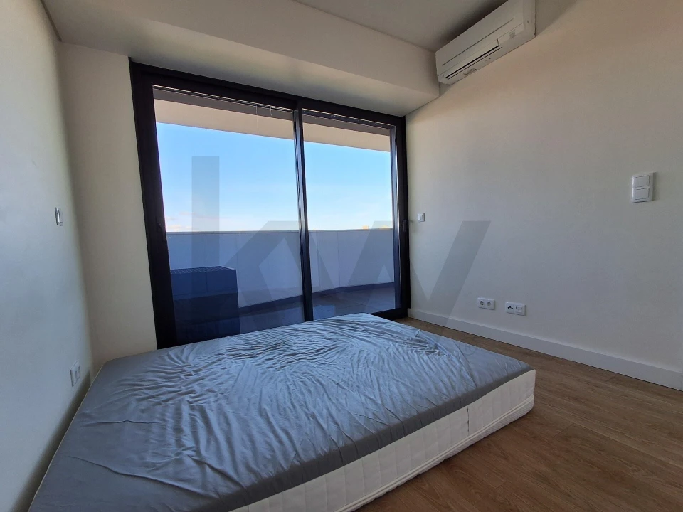 Apartamento T1 para Arrendamento em Olivais Foto 20