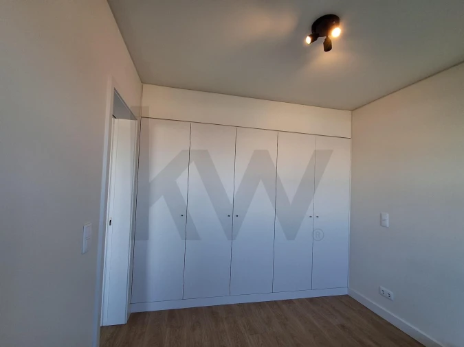 Apartamento T1 para Arrendamento em Olivais Foto 23