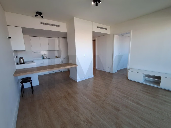 Apartamento T1 para Arrendamento em Olivais Foto 13