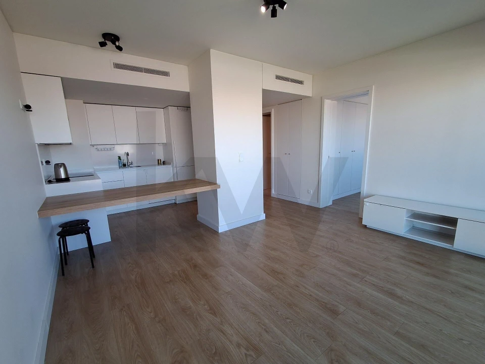 Apartamento T1 para Arrendamento em Olivais Foto 13