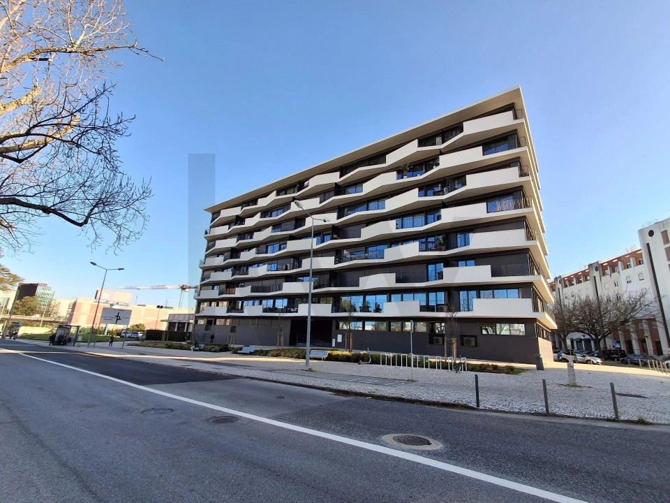 Apartamento T1 para Arrendamento em Olivais Foto 28