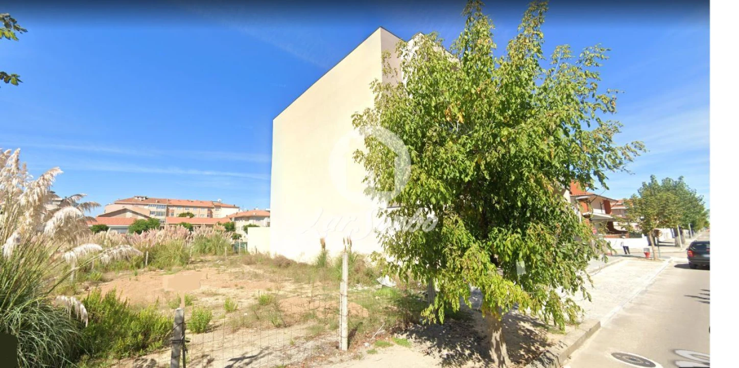 Terreno P/ Prédio para Venda em Espinho Foto 6