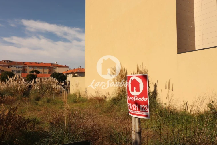 Terreno P/ Prédio para Venda em Espinho Foto 8