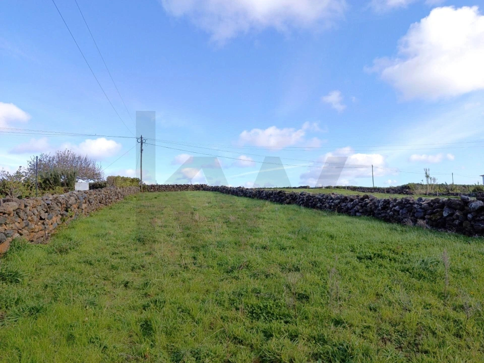 Moradia T2 para Venda em Vila Nova Foto 15